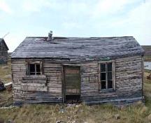 South elevation of the dwelling at the Hudson Bay Company Post, Wager Inlet, Ukkusiksalik National Park of Canada, Nunavut; Parks Canada Agency / Agence Parcs Canada, 2004.