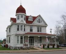 Maison Olivier M. Melanson - vue de face; Town of Shediac