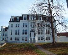 Front elevation, Acadia Seminary, Wolfville, NS, 2005.; Heritage Division, NS Dept. of Tourism, Culture and Heritage, 2005