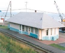 Photo extérieur; (Photographie Christiane Lefebvre, 1994.)