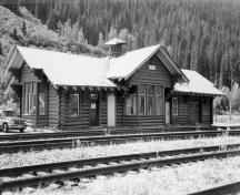 Exterior photo; John L. Nicholls, Analytica Associates, 1992.