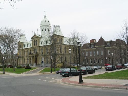 General view of the three buildings.