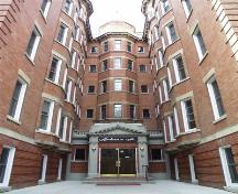 Anderson Apartments Provincial Historic Resource, Calgary (November 2000); Alberta Culture and Community Spirit, Historic Resources Management Branch, 2000