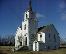 View of the south and east facades of Battle River Lutheran Church showing additions made through to 1923 (September 2003); Alberta Culture and Community Spirit, Historic Resources Management Branch, 2003
