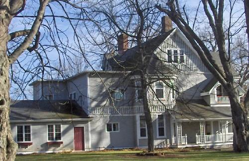112 North River Road / William A. Weeks House