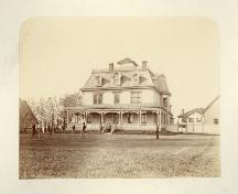 Playing tennis on the Beaconsfield lawn, 1910; PEI PARO 2301-51