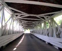 Pont couvert de Powerscourt; Ministère de la Culture et des Communications, Jean-François Rodrigue, 2004