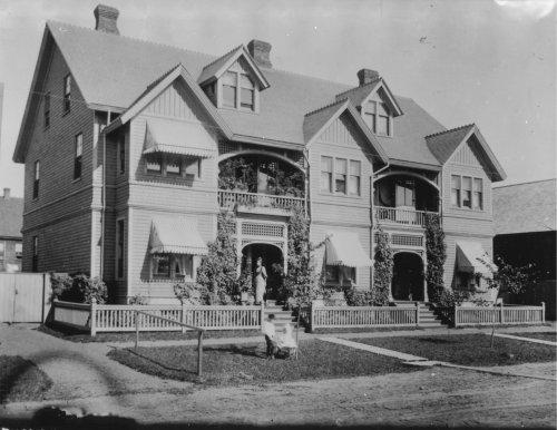 12 Haviland Street
