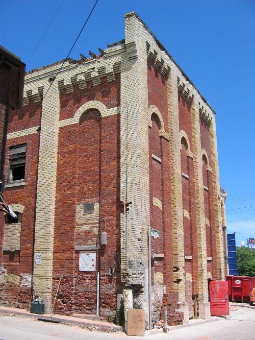Don Brewery, 2004