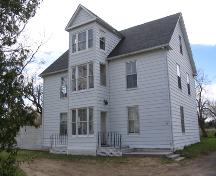Vue prise de l'avenue Acadie; M. D'Astous