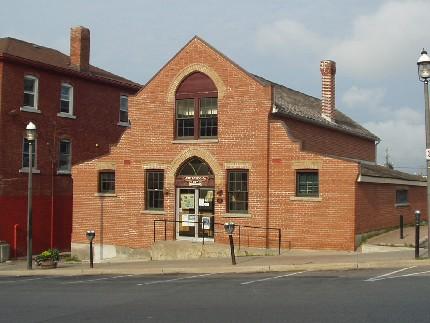 Former Barrie Armoury, 2004