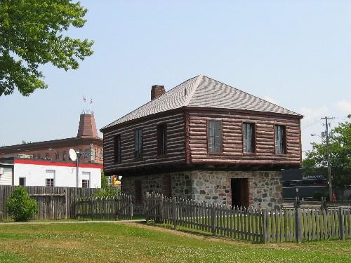 Clergue Blockhouse, 2004