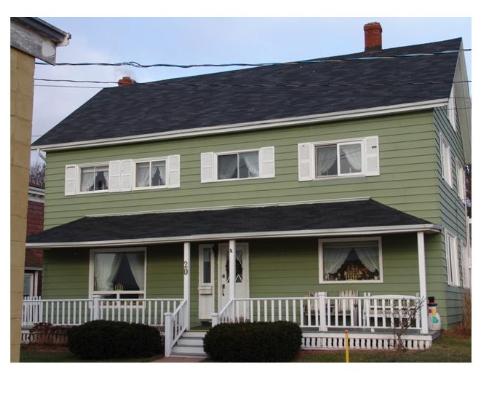 20 Water Street / Eureka House