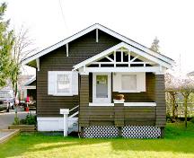 Exterior view of Ross House, 2005; City of Surrey 2005