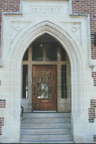 Main entrance of 2915 14th Avenue