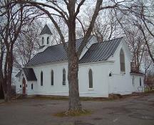 side elevation, St. John's Anglican Church, Wolfville, NS, 2006; Heritage Division, NS Dept. of Tourism, Culture and Heritage, 2006