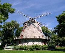Moulin à vent Fleming; Ministère de la Culture et des Communications, Jean-François Rodrigue, 2004