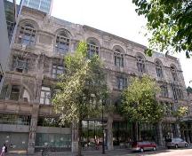 Le Monument-National; Ministère de la Culture et des Communications, Jean-François Rodrigue, 2004