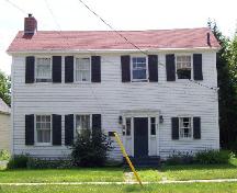 Front facing view of Allen House. ; City of Fredericton 2004