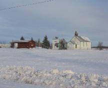 View of the RM Office, School and non-contributing buildings of the Leross Heritage Park, 2007.; Government of Saskatchewan, Brett Quiring, 2007.