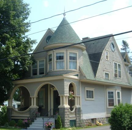 Maison DeWolfe