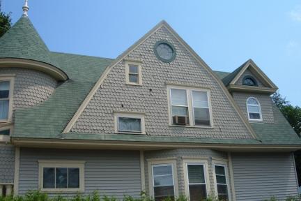 Maison DeWolfe