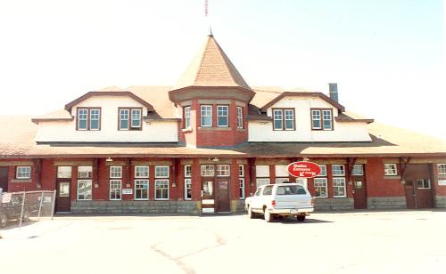 Calgary and Edmonton Railway Station - Red Deer
