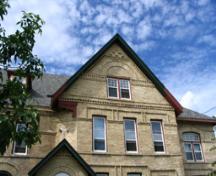 Wall detail of Lorne Terrace, Brandon, 2005; Historic Resources Branch, Manitoba Culture, Heritage and Tourism, 2005