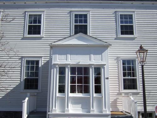 John Dunn House - Middle Bays