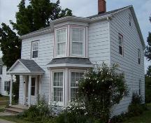 Front and side elevation, 263 Granville Street West, Bridgetown, NS, 2007.; Heritage Division, NS Dept. of Tourism, Culture and Heritage, 2007.