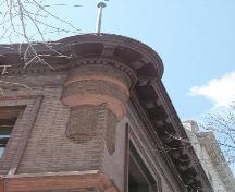 View of the corner turret of the Lake of the Woods Building, Winnipeg, 2004; Historic Resources Branch, Manitoba Culture, Heritage and Tourism, 2005