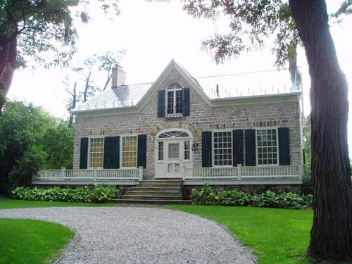 Exterior view of Inge-Va, 2006