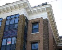 Wall detail of the Rothesay Apartments, Winnipeg, 2006; Historic Resources Branch, Manitoba Culture, Heritage and Tourism, 2006