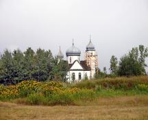 Contextual view, from the east, of Holy Resurrection Russian Orthodox Church, Sifton, 2006; Historic Resources Branch, Manitoba Culture, Heritage and Tourism, 2006