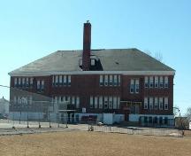 Rear elevation, 30 Hickman Street, Amherst, NS, 2007.; Heritage Division, NS Dept of Tourism, Culture and Heritage, 2007