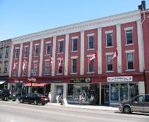 View of the main (south) facade showing contrasting colours of brick wall and pilasters; OHT, June 2005