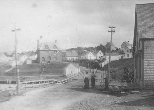 View from the north shows house in distance