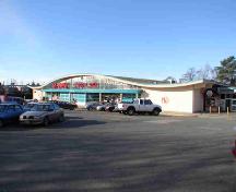 Exterior view of the Safeway Store; City of Vancouver, Julie MacDonald, 2006