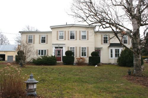 Showing front elevation