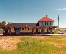 General view of the VIA Rail/Canadian National Railways Station, showing a façade, 1991.; Murray Peterson, 1991.