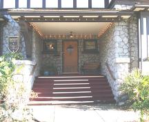 Exterior view of Dashwood Manor; City of Victoria, 2007