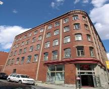 Manufacture Louis-Ovide-Grothé; Ministère de la Culture, des Communications et de la Condition féminine, Jean-François Rodrigue, 2004