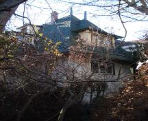 Exterior view of 1134 Dallas Road; City of Victoria, 2007