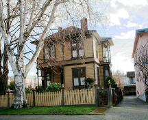 Exterior view of 1029 Pakington Street; City of Victoria, 2007