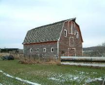 South West aspect of the barn on the Marcel Vey Farmyard Site, 2007; J. Winkel, 2007