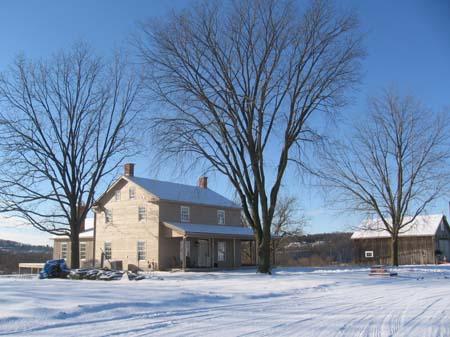 437 Pioneer Tower Road Farmhouse and Driveshed