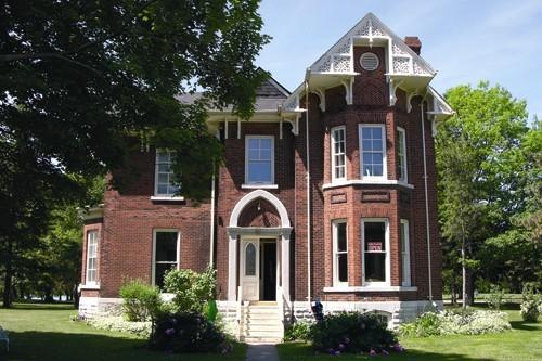 Allison House, front facade