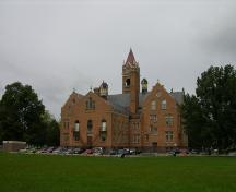 View of the London Normal School showing the assembly hall and chimneys –2004; OHT, 2004