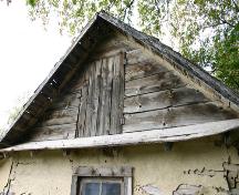 Wall and roof detail of the Torsky Cabin, Rossburn area, 2006; Historic Resources Branch, Manitoba Culture, Heritage and Tourism, 2006