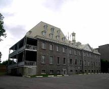 Maison Saint-Joseph-du-Sault-au-Récollet; Ministère de la Culture, des Communications et de la Condition féminine, Jean-François Rodrigue, 2004